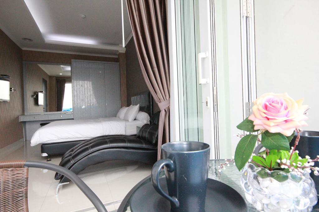 Harvia Suites Kebon Jeruk Джакарта Екстер'єр фото