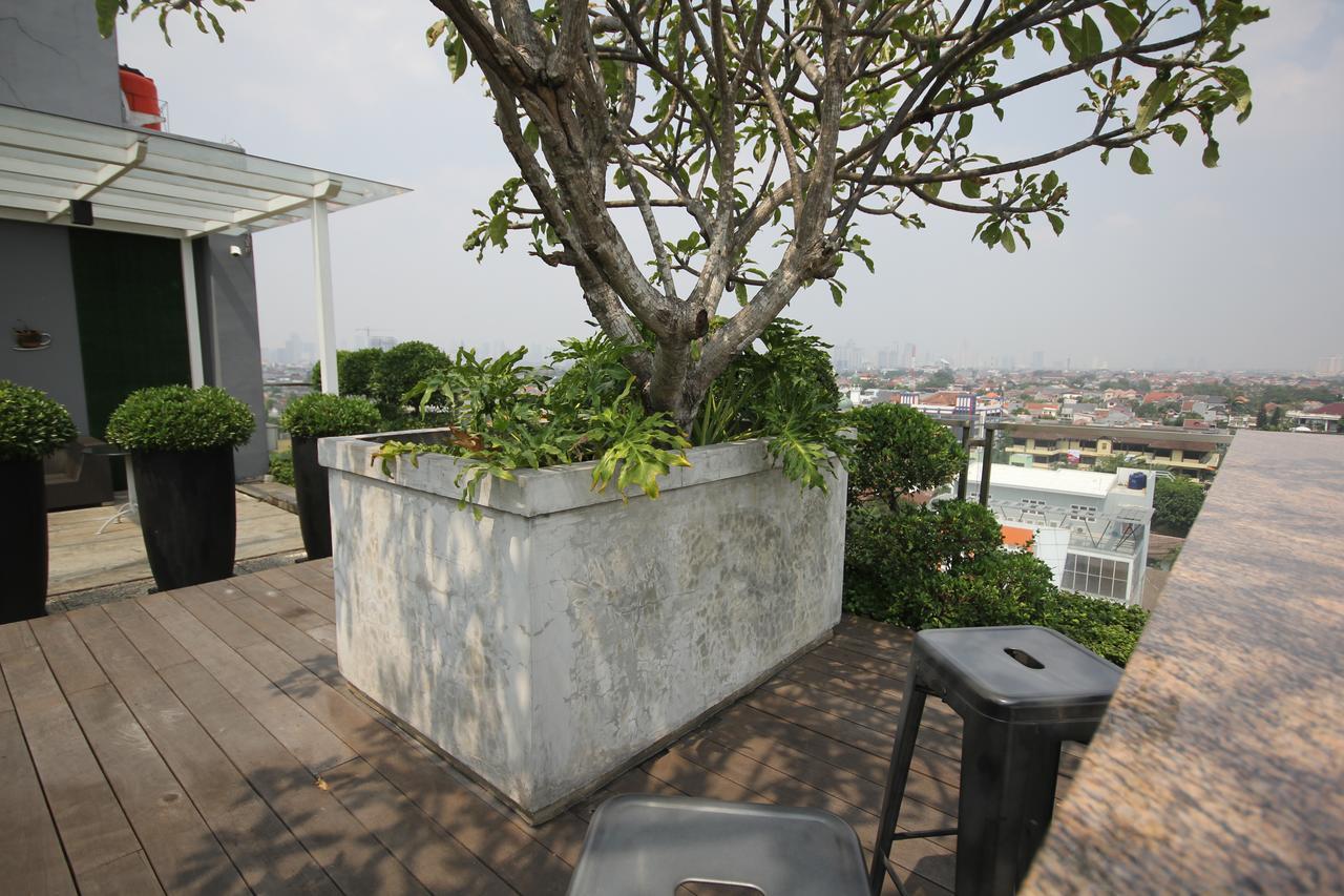 Harvia Suites Kebon Jeruk Джакарта Екстер'єр фото