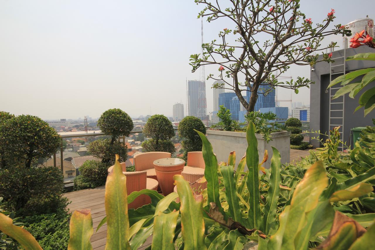 Harvia Suites Kebon Jeruk Джакарта Екстер'єр фото